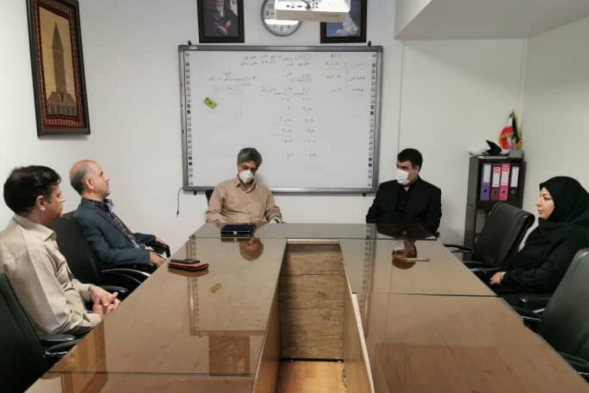 قدردانی از تلاش های یکی از همکاران فدراسیون در حمایت از طرح اکرام و ایتام و محسنین کمیته امداد امام خمینی